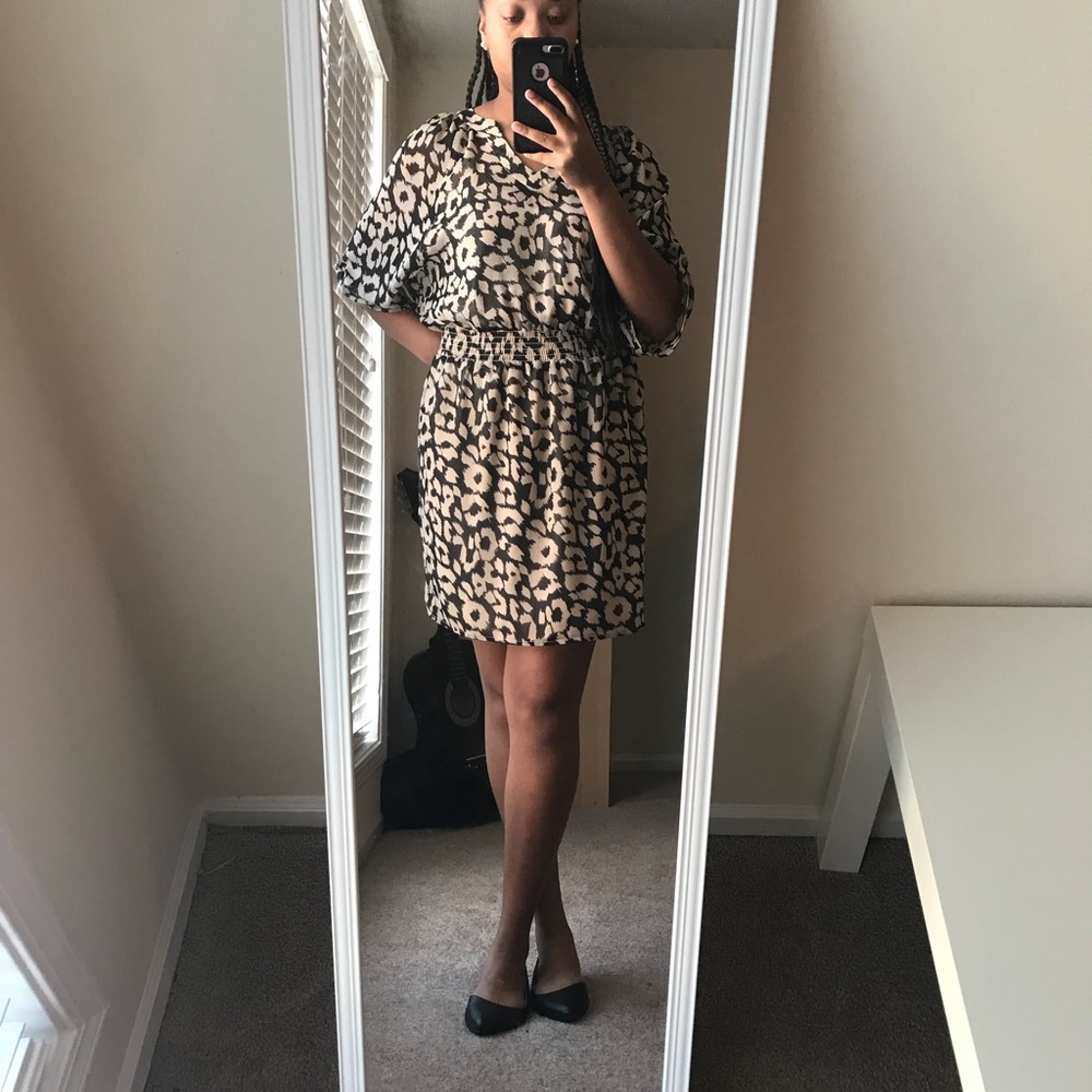 Patterned Mini Dress - Picture 3 of 3